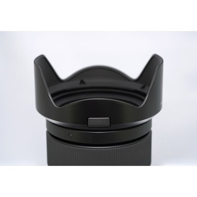 TAMRON 35-150mm F2-2.8 Di lll VXD | SONY E-Mount TAMRON 35-150mm F2-2.8 Di lll VXD | SONY E-Mount