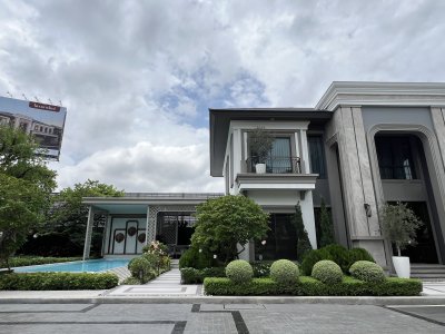 GRAND BANGKOK BOULEVARD STATE BANGNA