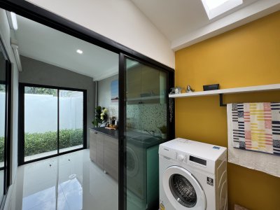 The connect สุวรรณภูมิ-กิ่งแก้ว