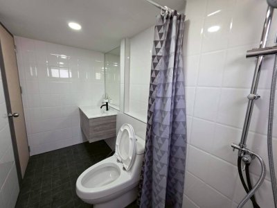 บ้าน The moon