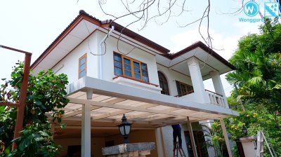 หลังคาโปร่งแสงไฟเบอร์กลาส Cool roof งานกันสาด หน้าบ้าน