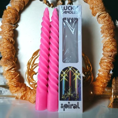 เทียนเกลียวสีชมพูยาว 8 นิ้ว 1 คู่