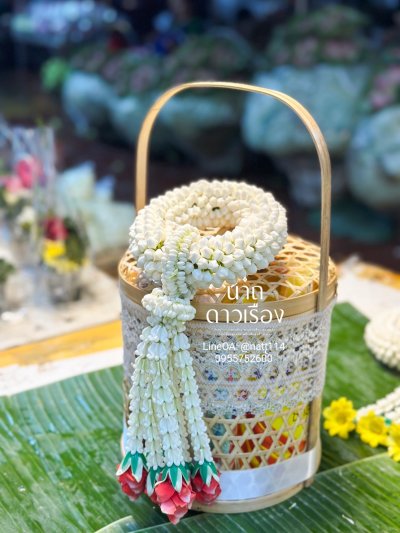 พวงมาลัยพุดใหญ่รัดข้อลักอุบะแขกยาว(เพิ่มลัก3ดอก) ลูกค้าเลือกสีได้8สี