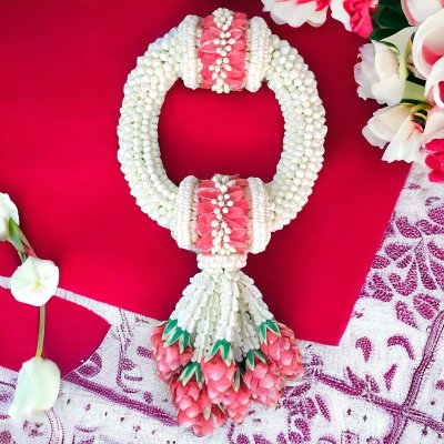 พวงมาลัยพุดใหญ่รัดข้อมาลัยแบน2ตำแหน่งอุบะพุ่มสี(ลูกค้าเลือกสีได้8สี)