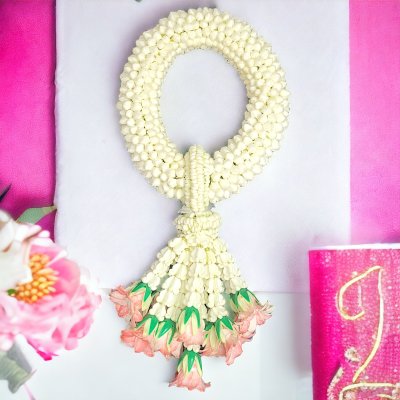 พวงมาลัยพุดใหญ่รัดข้อลักอุบะพุ่มสี(ลูกค้าเลือกได้8สี)