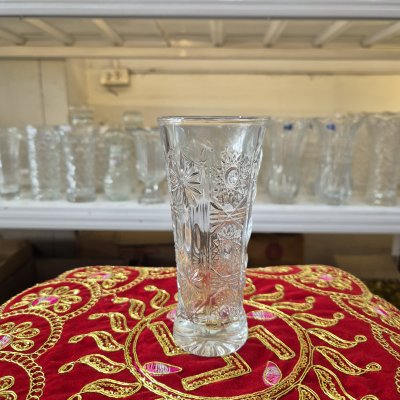 แจกันแก้ว สูง 17 ซม. ปากกว้าง 7 ซม.