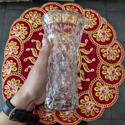 แจกันแก้ว สูง 20 ซม. ปากกว้าง 8 ซม.