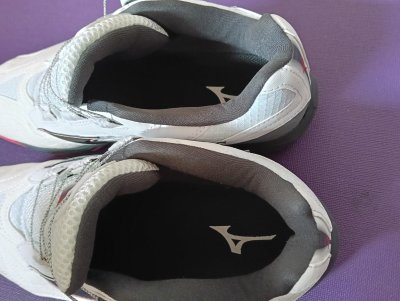 Used Shoes Mizuno Wave Medal SP5 size 25.5 cm