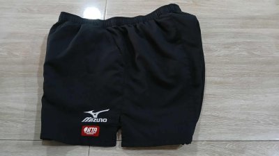 Used Shorts Mizuno brand XL (W26/H38/L13")