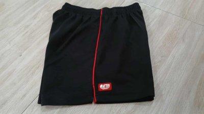 Used Shorts Butterfly brand S  ( W24/H36/L14" )