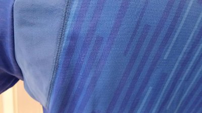Used Shirt Victas brand L (C38/L24")