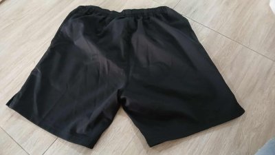 Used Shorts Mizuno brand M  ( W24/H36/L16" )