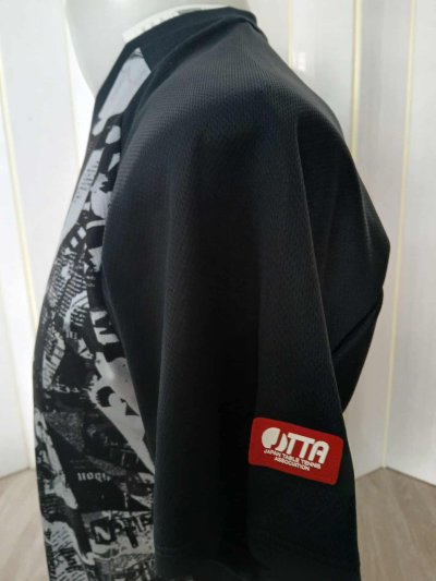 Used Mizuno shirt Size M 38"/24"