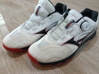 Used Shoes Mizuno Wave Medal SP5 27.5cm