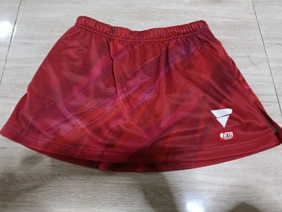 Used Victas skirt