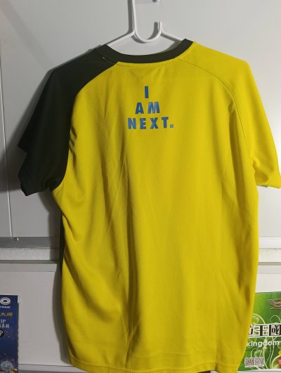 Used Shirt  Victas L