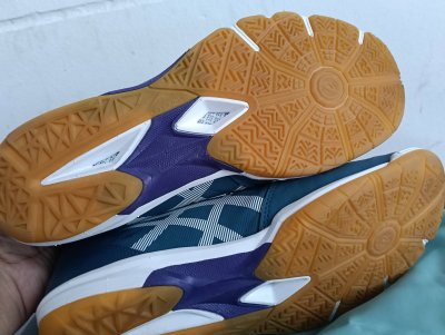 Used Shoes Asics