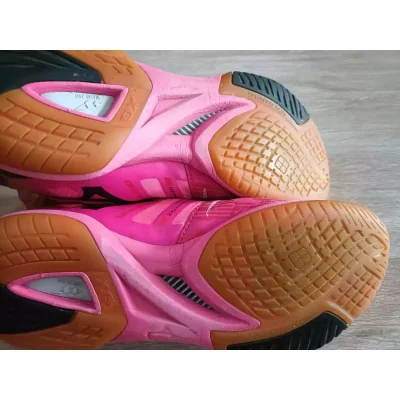 Used Shoes Mizuno Wave Drive Pink