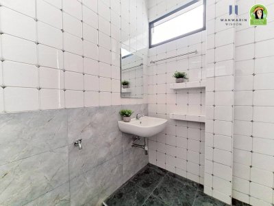 โครงการบ้านทรัพย์ธารา (นาอุดม)