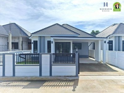 โครงการบ้านทรัพย์ธารา (นาอุดม)