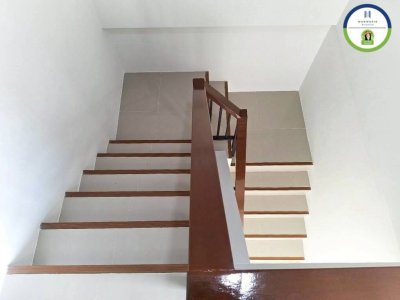 ทาวน์โฮมใหม่ 2 ชั้น สไตล์โมเดิร์น