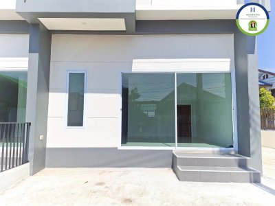 ทาวน์โฮมใหม่ 2 ชั้น สไตล์โมเดิร์น