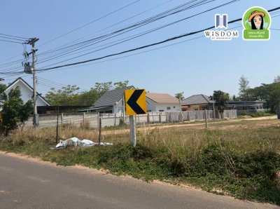 ที่ดินเปล่าแปลงมุม ติดถนน 2 ด้าน บ้านดงแสนสุข ต.ไร่น้อย