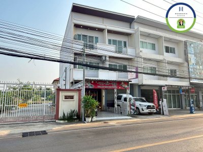 อาคารพาณิชย์ โซนบ้านดู่ ทำเลดี  ติดถนนอุปลีสาน ใกล้ รพ.สรรพสิทธิประสงค์