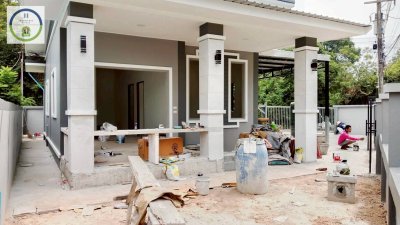 บ้านเดี่ยวชั้นเดียว สร้างใหม่ ทรงโมเดิร์น สวย ทำเลดี