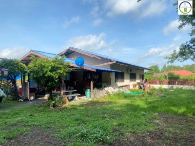 บ้านโซนดอนแค ซอย 9 ต.ขามใหญ่ อ.เมือง จ.อุบลราชธานี