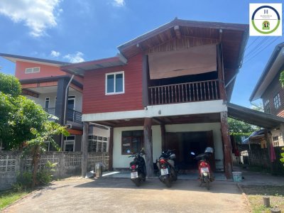 บ้านติดถนนเส้นหลักบ้านท่าบ่อ