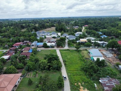 ที่ดิน 100 ตร.วา ซอยหนองไผ่ 14
