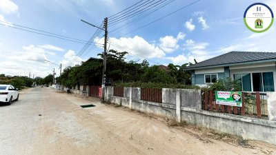 บ้านเดี่ยวสีฟ้าเนื้อที่เยอะ!! พิกัดดอนแค-โนนหงษ์ทอง
