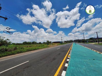 ที่ดินเศรษฐกิจ  ติดถนนแจ้งสนิท