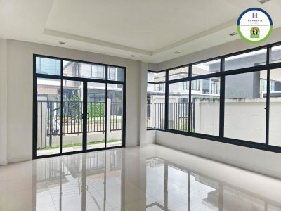 บ้านสวย บ้านอนันตรา เลคไซด์  ดอนแค-ขามใหญ่ อุบลฯ