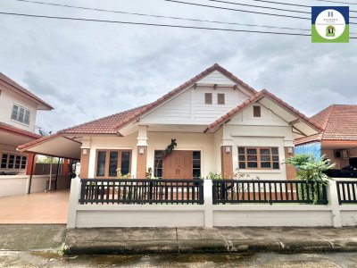 บ้านชั้นเดียว รีโนเวทใหม่ พร้อมเข้าอยู่ได้เลย