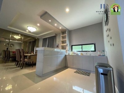 บ้านหรูหลังใหญ่ พร้อมเฟอร์บิ้วท์อินหรูเต็มหลังสุดพรีเมียม