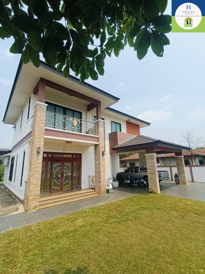 บ้านเดี่ยว 2 ชั้น หลังใหญ่ บนที่ดินเกือบ 2 งาน ใจกลางเมืองอุบล