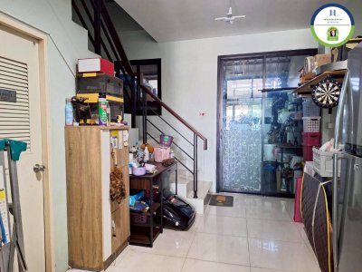 อาคารพาณิชย์ 3 ชั้น1 คูหา ใกล้วงเวียนดงอู่ผึ้ง