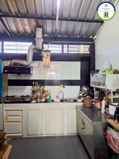 อาคารพาณิชย์ 3 ชั้น1 คูหา ใกล้วงเวียนดงอู่ผึ้ง