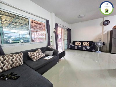 ขายทาวน์โฮม 2 ชั้น ศุภาลัยเบลล่า (บ้านตำแย)