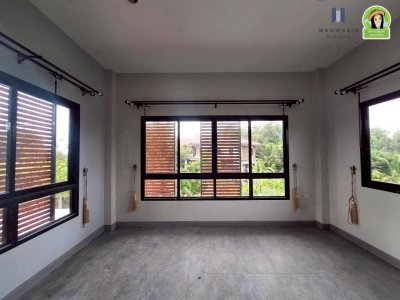 บ้านเดี่ยว 2 ชั้น หลังใหญ่ ตรงข้ามร้านหนังสือฟิลาเดลเฟีย เมืองศรีไค