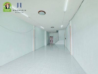 อาคารพาณิชย์ 2 ชั้น ติดถนนอุบล-ตระการ