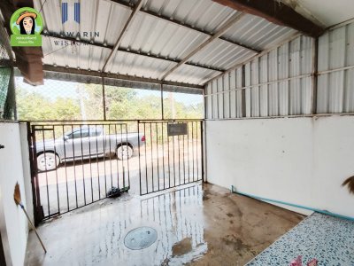 อาคารพาณิชย์ 2 ชั้น ติดถนนอุบล-ตระการ