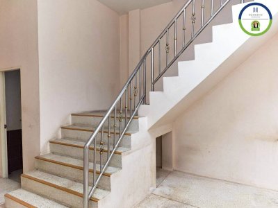 อาคารพาณิชย์ 2 ชั้น 2 คูหา ทำเลดี ติดถนนอุบลฯ-ตระการ