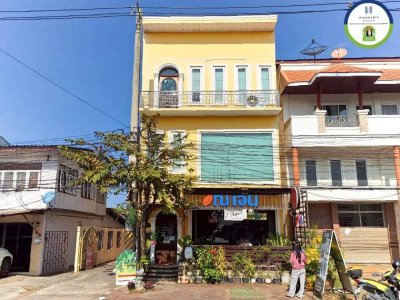 อาคารพาณิชย์ทำเลดี  .แจ้งสนิทใกล้วงเวียนดงอู่ผึ้ง