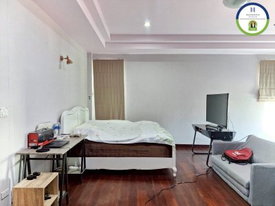 อาคารพาณิชย์ทำเลดี  .แจ้งสนิทใกล้วงเวียนดงอู่ผึ้ง