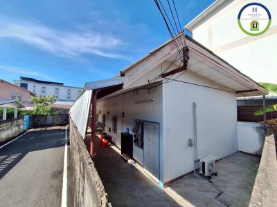 อาคารพักอาศัยชั้นเดียว