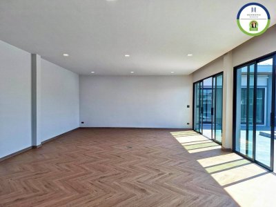 สารินวิสต้า สวนวนารมย์