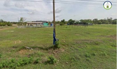 ที่ดินเปล่าติดถนนหลักโพนแพง อ.ม่วงสามสิบ